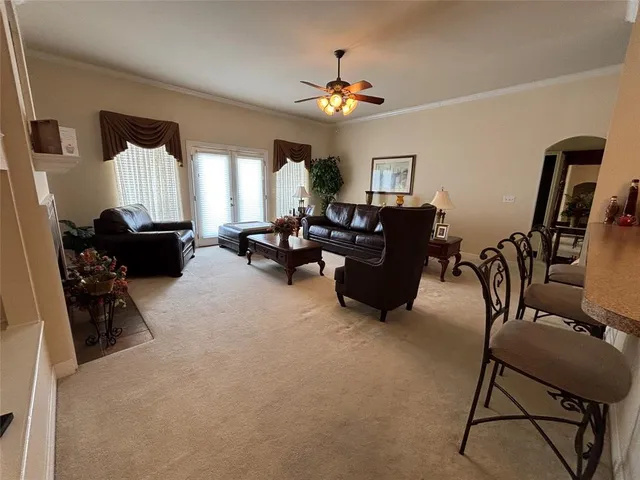 $2,100 | 215 Avondale Lane, Bossier City, LA 71112