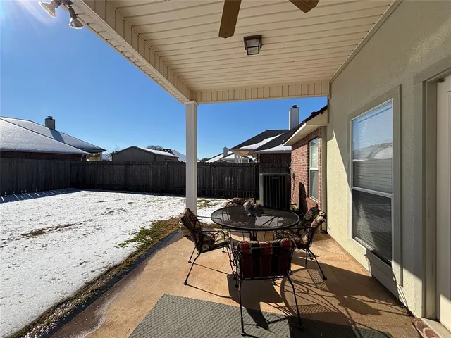 $2,100 | 215 Avondale Lane, Bossier City, LA 71112