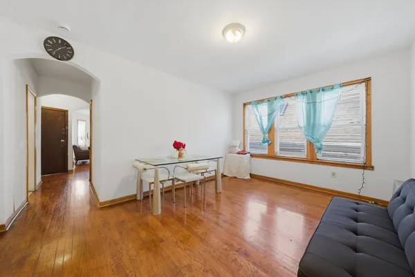 $475,000 | 1443 North Hamlin Avenue, Chicago, IL 60651