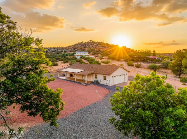 $715,000 | 1800 South Loy Road, Cornville, AZ 86325