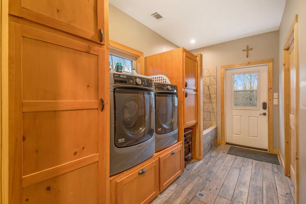 586 Barnes Chapel Road Blue Ridge, GA 30513 - Photo 19 of 53 Gallery Image 19