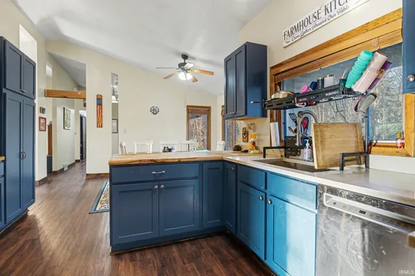 $485,000 | 60952 County Road 113, Elkhart, IN 46517