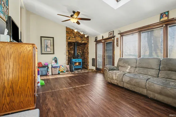 $485,000 | 60952 County Road 113, Elkhart, IN 46517