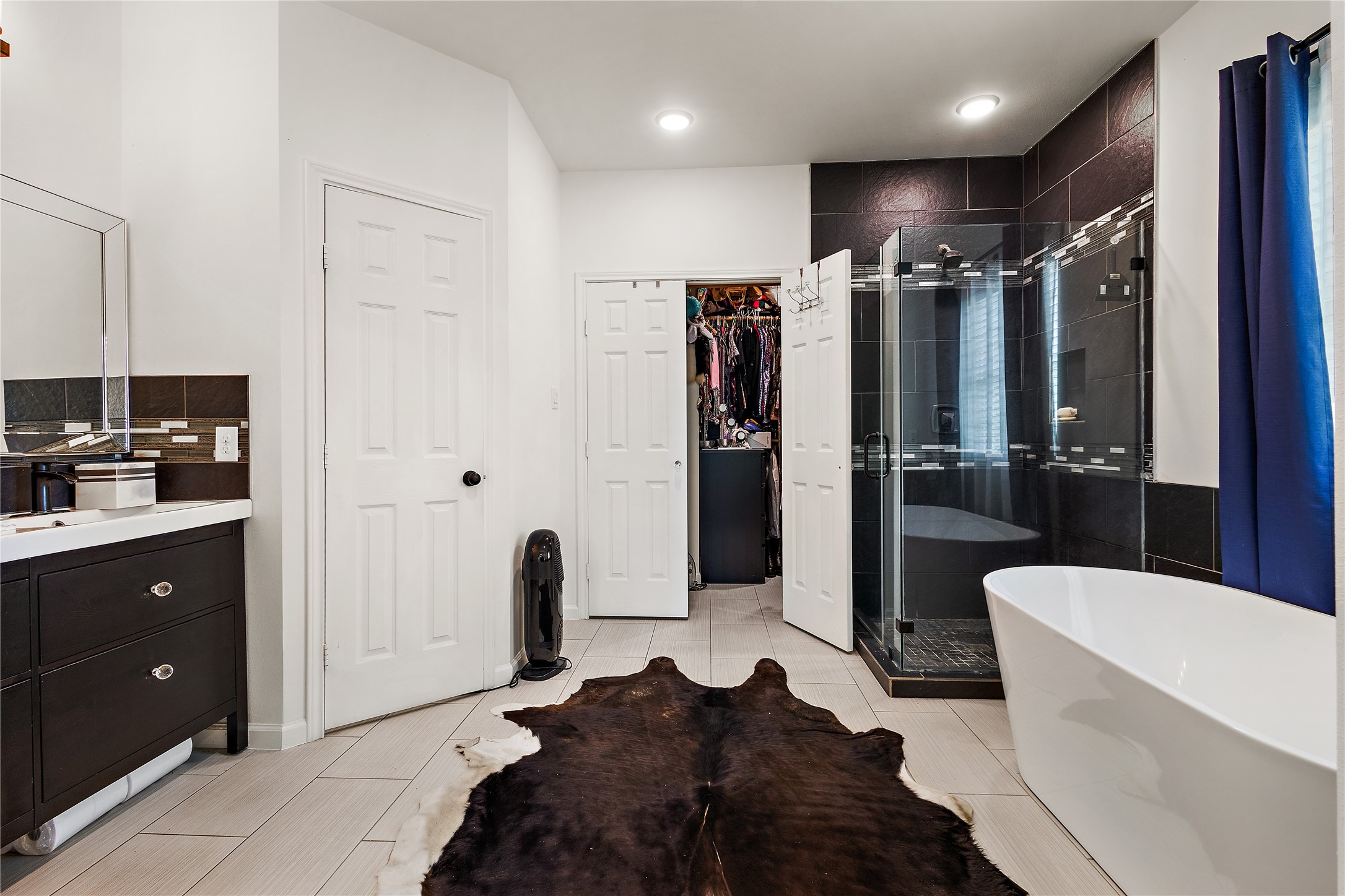 625 Pittman Road Richmond, TX 77469 - Photo 21 of 41 Luxury Primary Bathroom