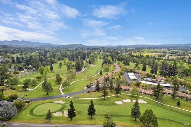 $999,950 | 87 Fairways Drive, Napa, CA 94558