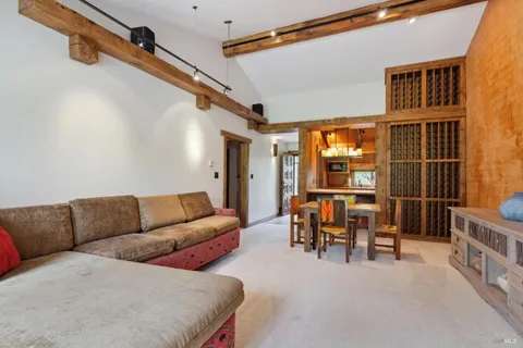 $999,950 | 87 Fairways Drive, Napa, CA 94558