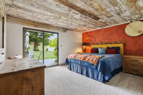 $999,950 | 87 Fairways Drive, Napa, CA 94558