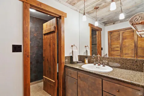 $999,950 | 87 Fairways Drive, Napa, CA 94558