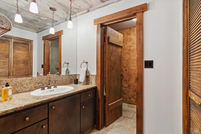 $999,950 | 87 Fairways Drive, Napa, CA 94558