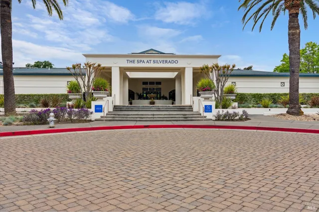 $999,950 | 87 Fairways Drive, Napa, CA 94558