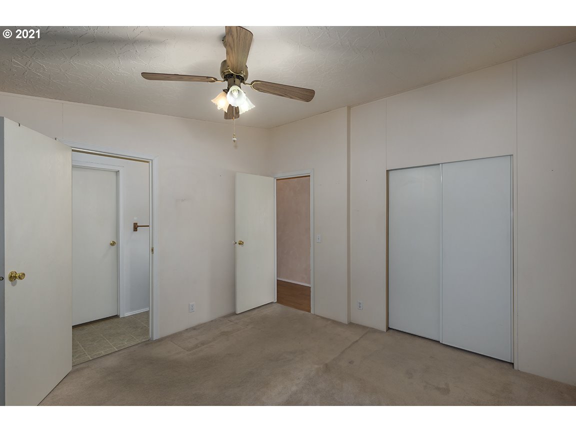 3232 8th Street Lebanon, OR 97355 - Photo 12 of 17 Gallery Image 12