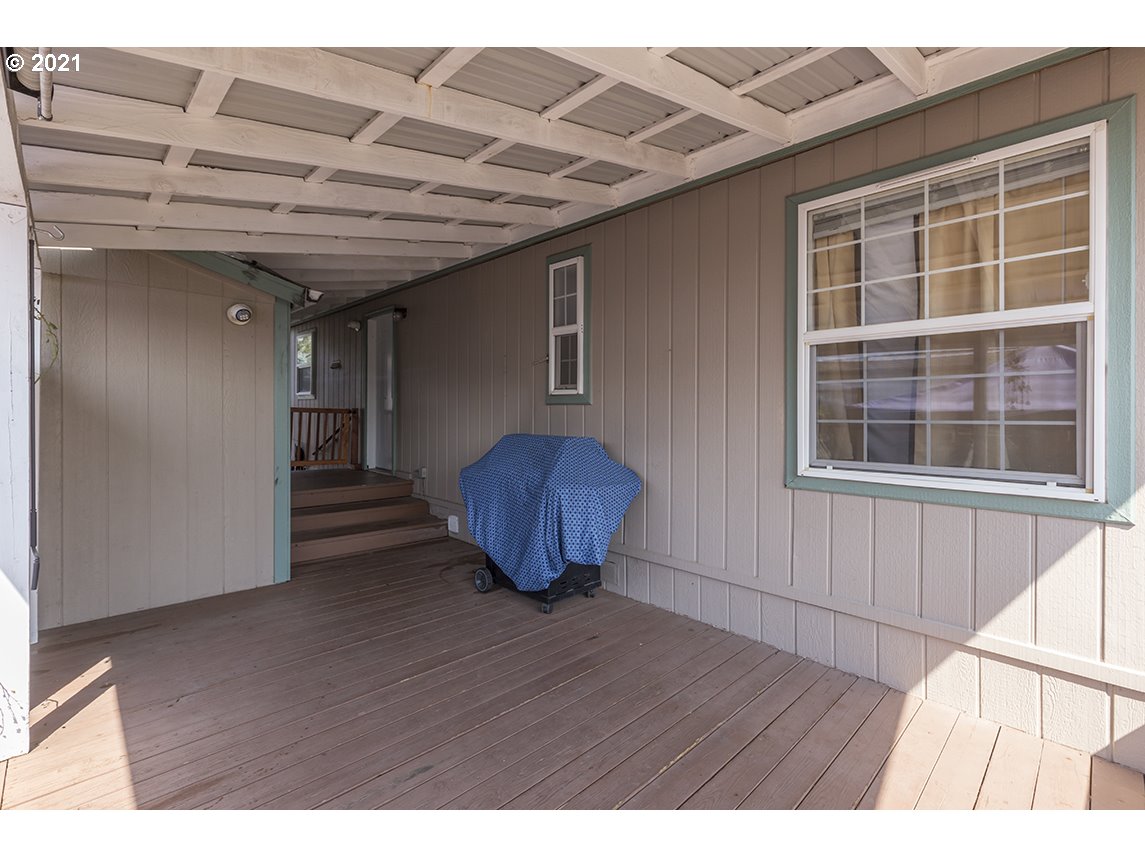 3232 8th Street Lebanon, OR 97355 - Photo 15 of 17 Gallery Image 15