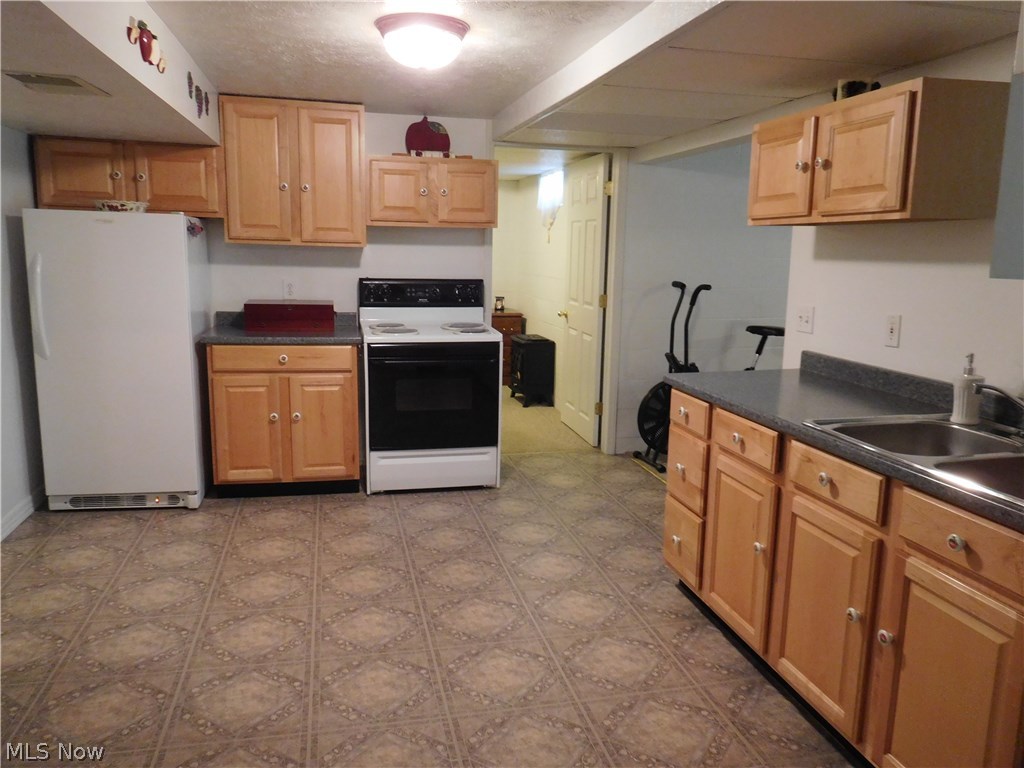 12763 New London Eastern Road Homerville, OH 44235 - Photo 15 of 35 Gallery Image 15