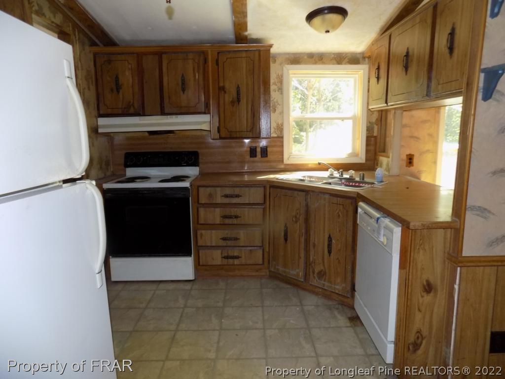 2102 School Road Hope Mills, NC 28348 - Photo 3 of 9 Gallery Image 3