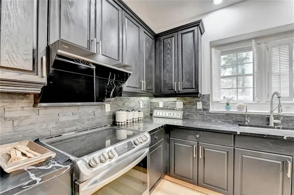 $515,000 | 710 Catamount Way Southwest, Lilburn, GA 30047