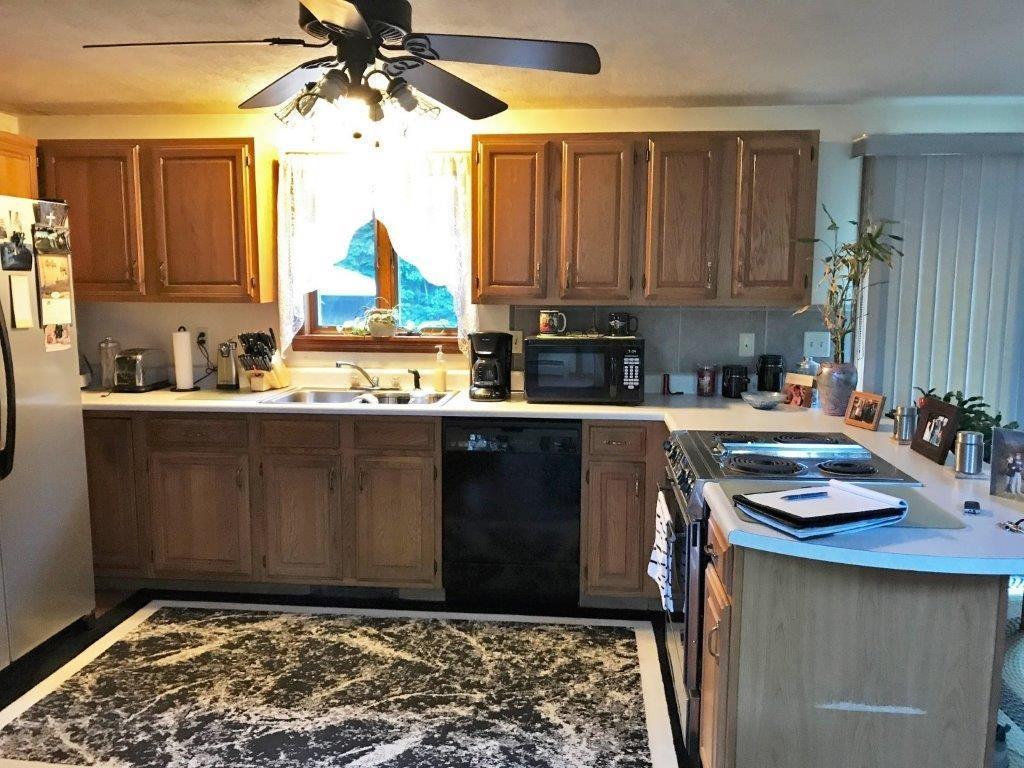 275 Thompson Road Arundel, ME 04046 - Photo 7 of 26 Photo
