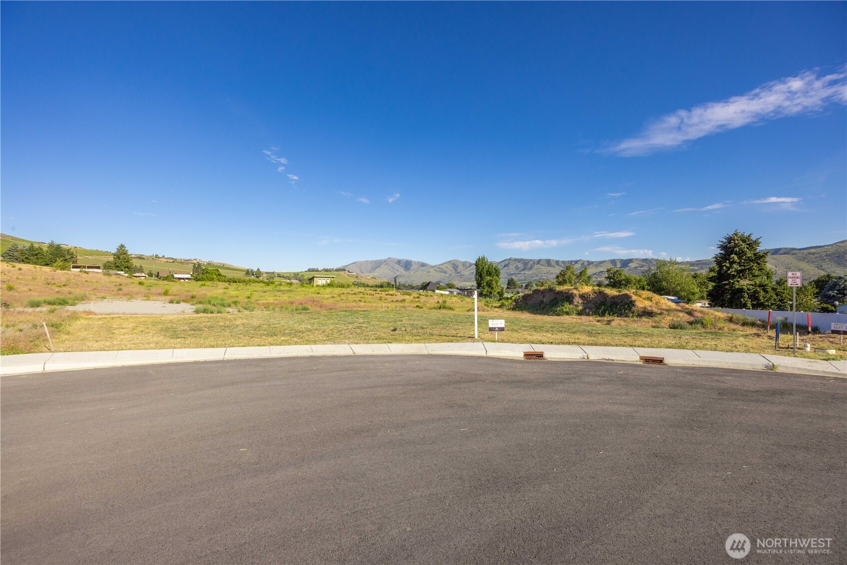 145 Sailing Hawk Lane Manson, WA 98831 - Photo 2 of 37 a view of an ocean and beach