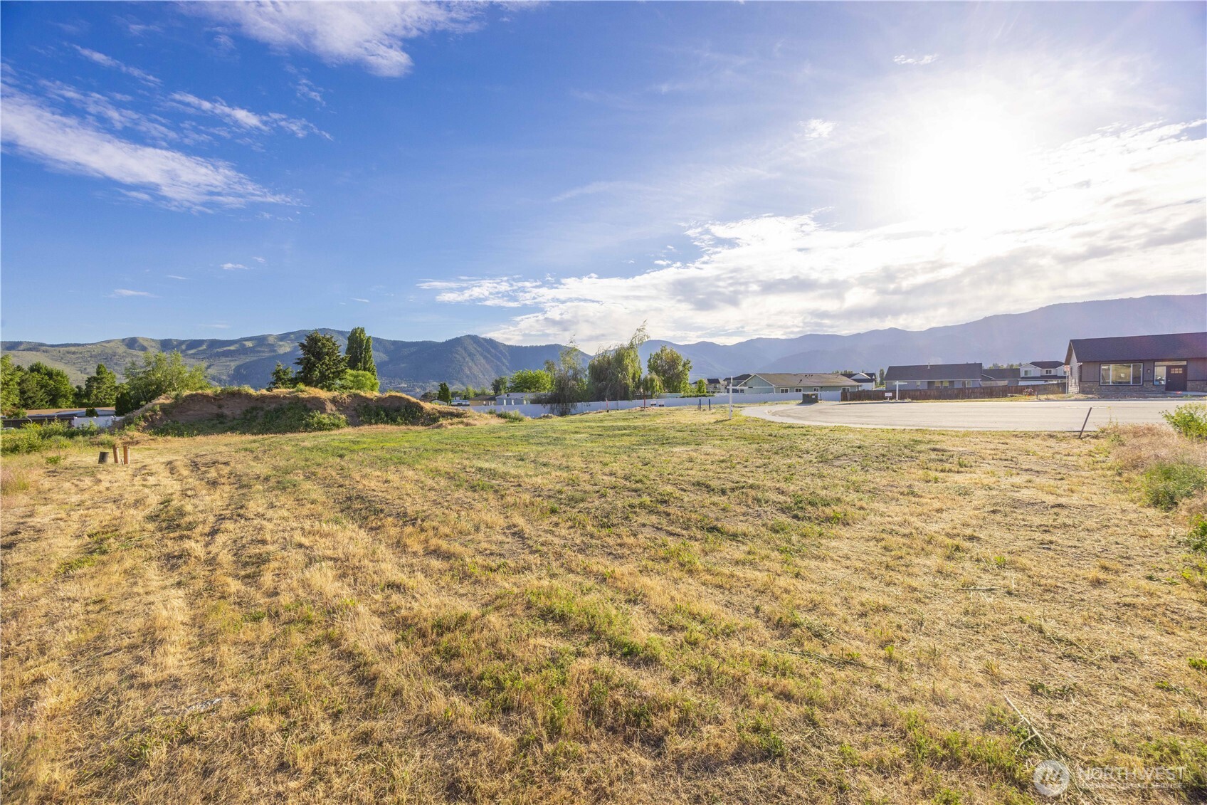 145 Sailing Hawk Lane Manson, WA 98831 - Photo 8 of 37 a view of a city with an ocean