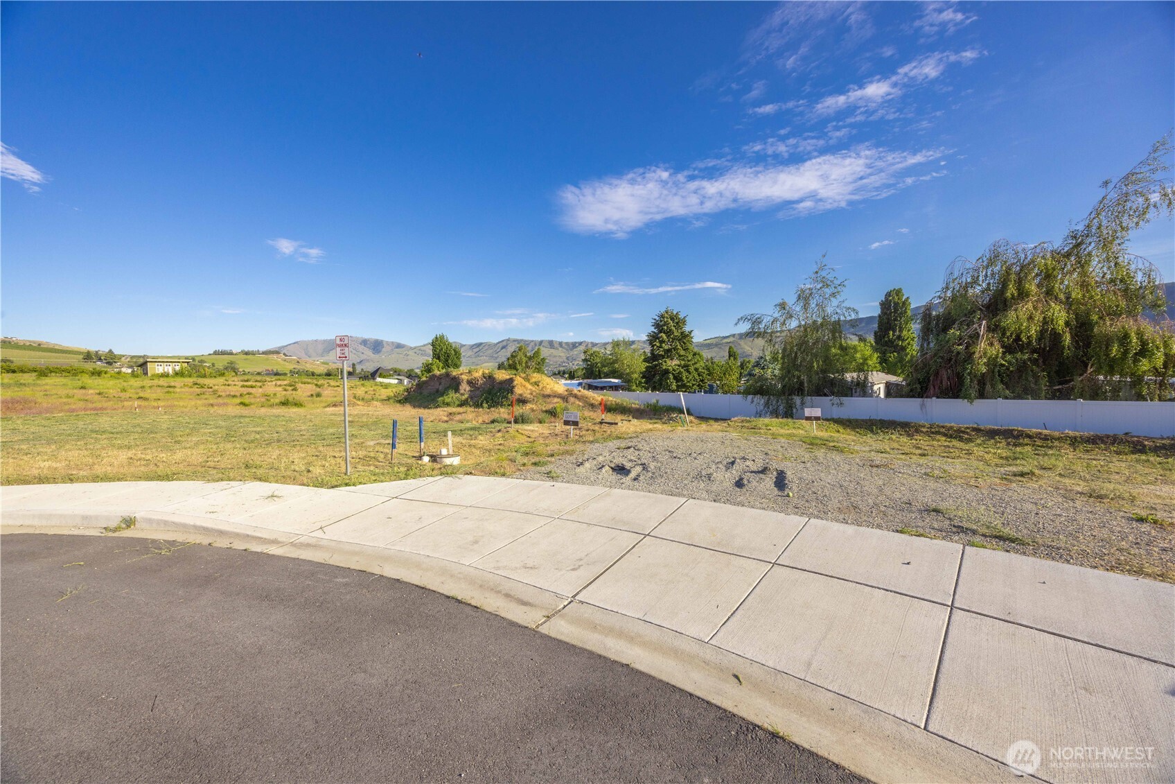 145 Sailing Hawk Lane Manson, WA 98831 - Photo 10 of 37 a view of an ocean beach