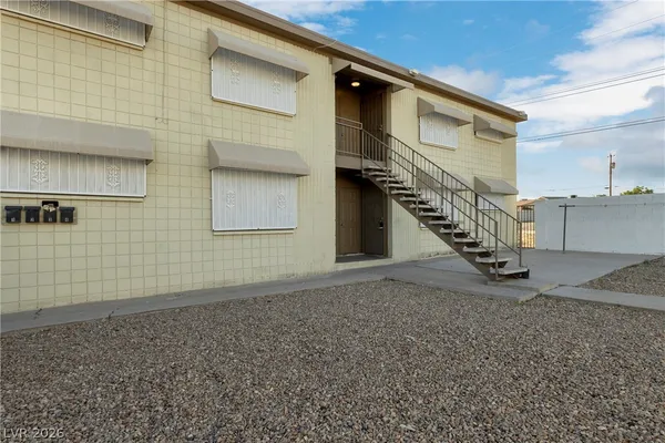 $895 | 212 Kola Street, Unit 4, Henderson, NV 89015