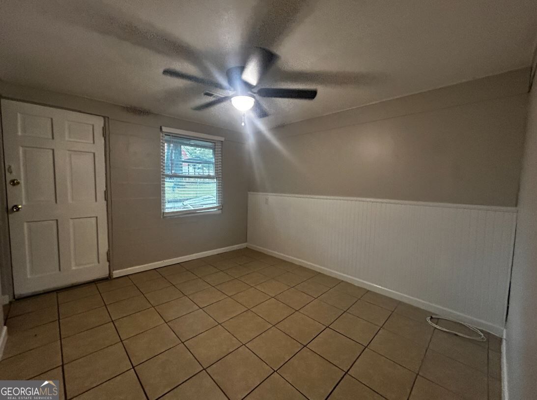 418 Walter Street, Unit 3 Rome, GA 30165 - Photo 4 of 6 Gallery Image 4