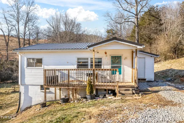 $87,900 | 9086 Middle Wallens Creek Road, Jonesville, VA 24263