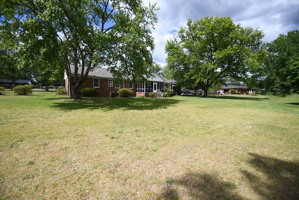 121 Oxford Road Greenwood, SC 29649 - Photo 24 of 26 Gallery Image 24