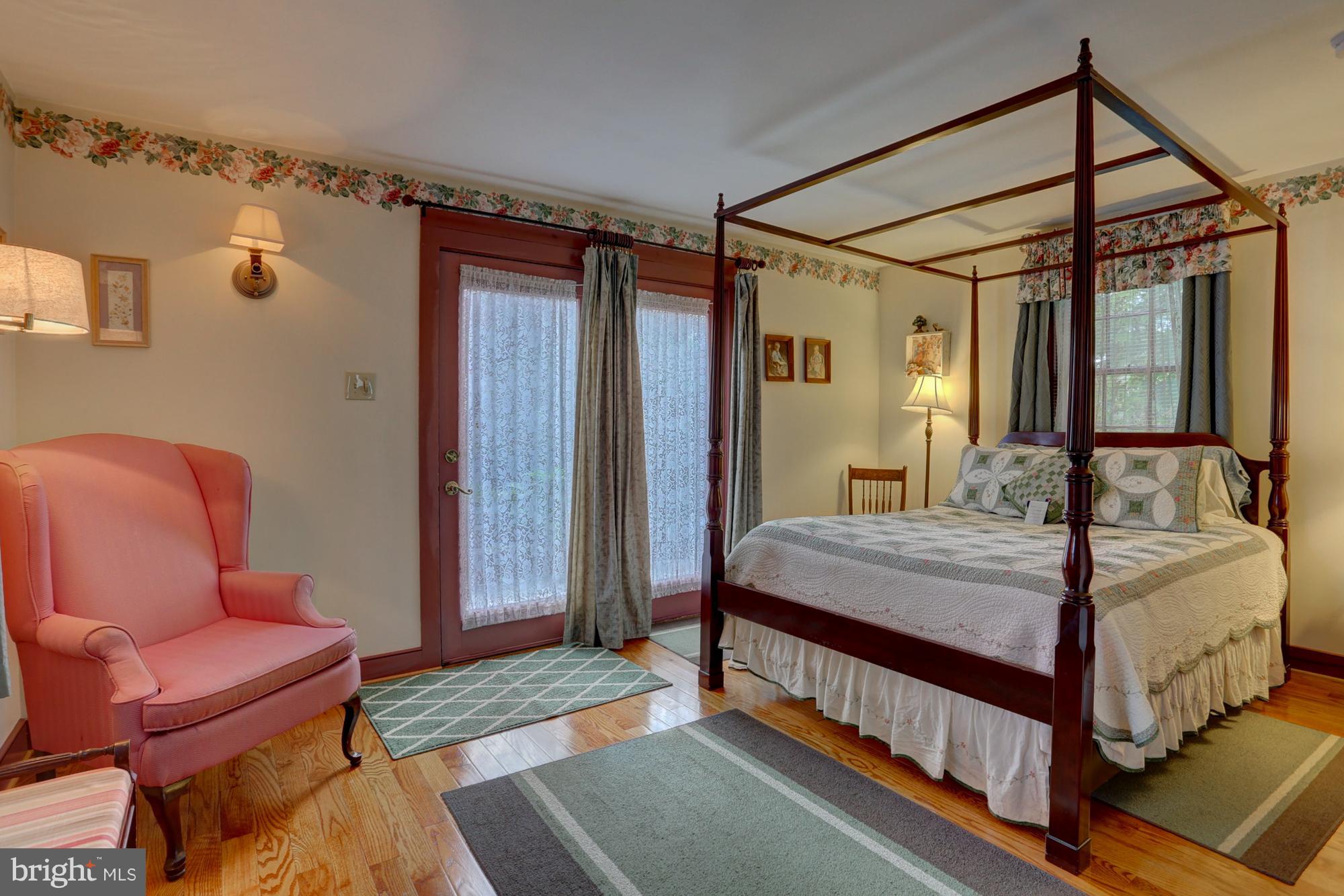 62 East Main Street Lititz, PA 17543 - Photo 14 of 34