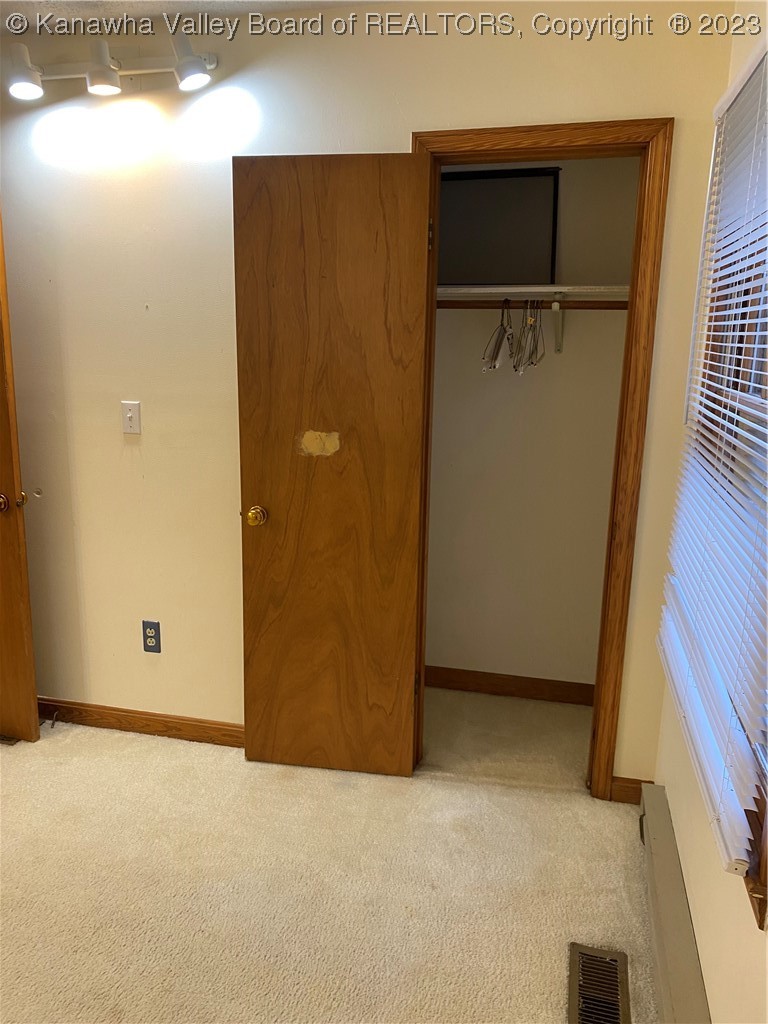 836 Chappell Road Charleston, WV 25304 - Photo 27 of 32 Gallery Image 27