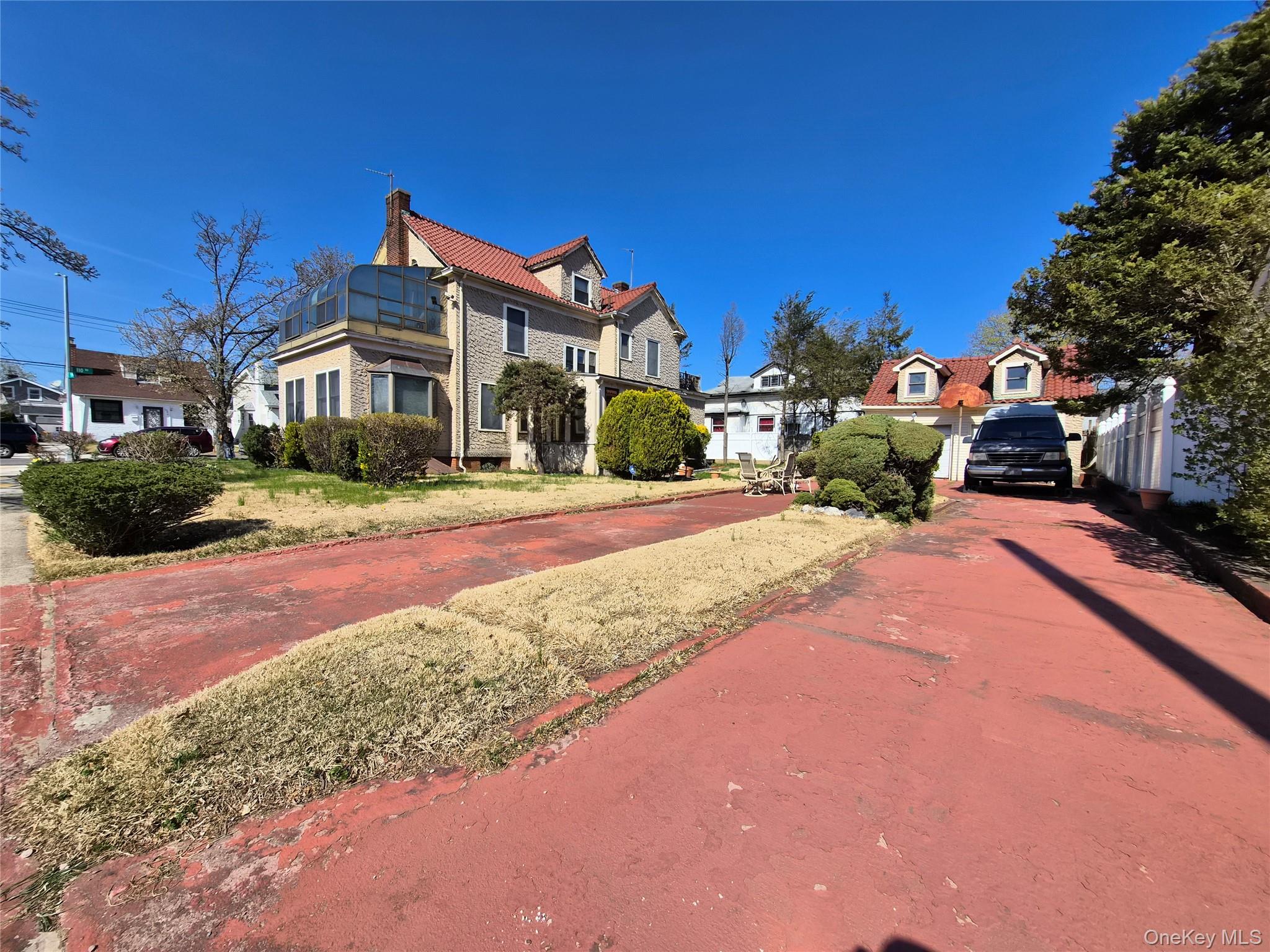 19404 110th Road Queens, NY 11412 - Photo 7 of 9