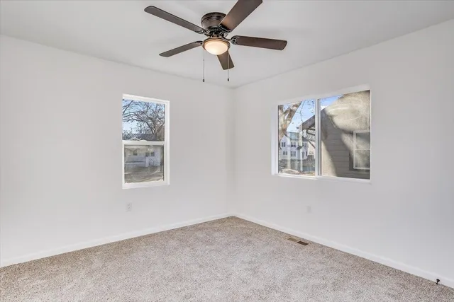 $189,900 | 657 North Dellrose Avenue, Wichita, KS 67208