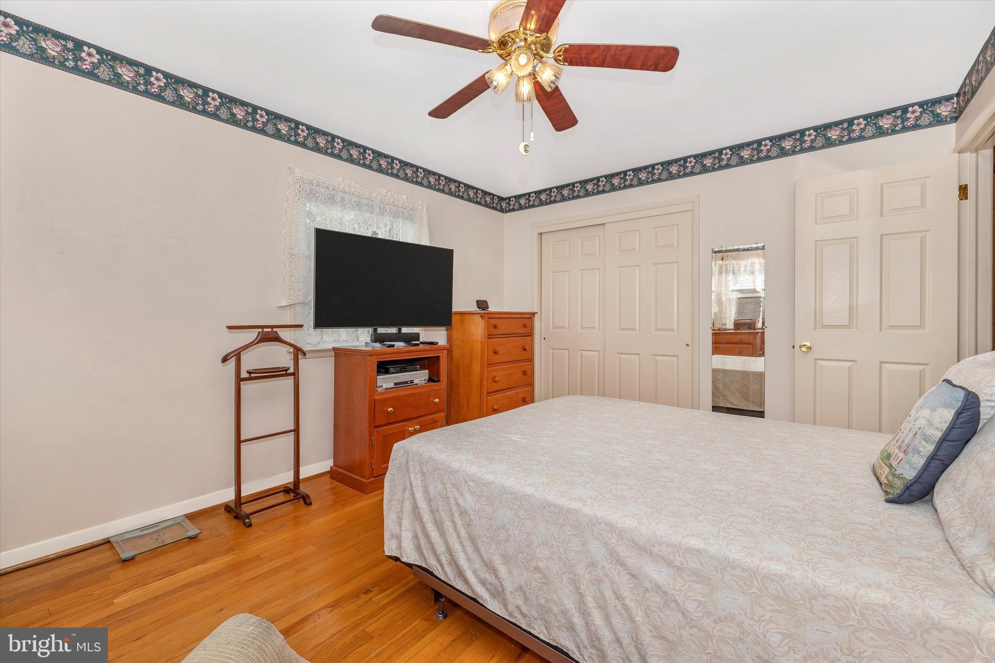 910 Seminole Road Frederick, MD 21701 - Photo 11 of 31 Primary Bedroom