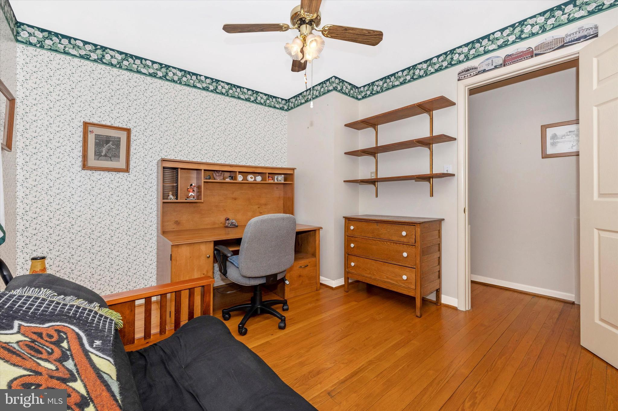 910 Seminole Road Frederick, MD 21701 - Photo 12 of 31 Second Bedroom