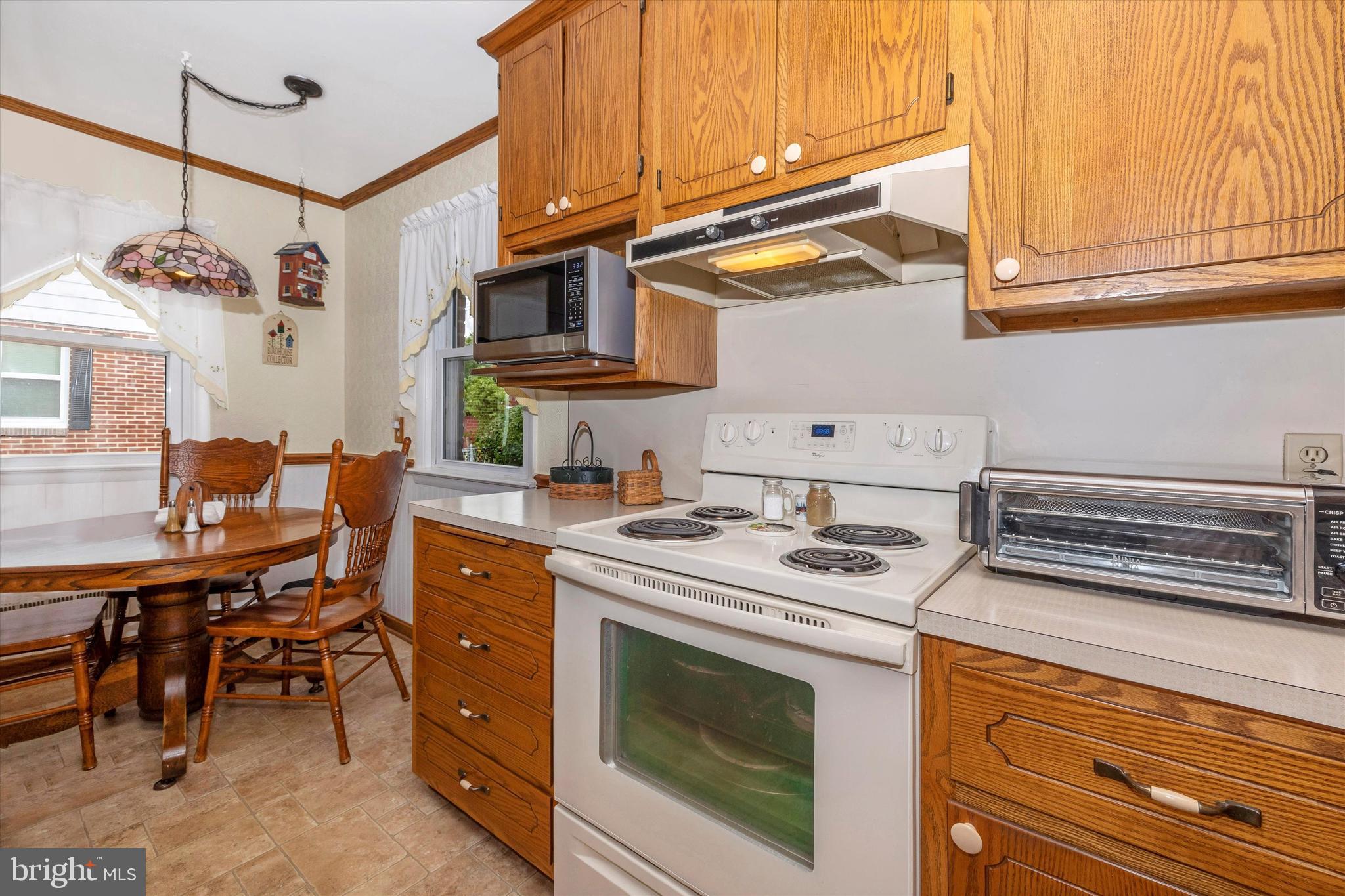 910 Seminole Road Frederick, MD 21701 - Photo 7 of 31 Kitchen