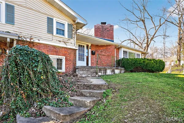 $94,900 | 405 Sycamore Street, Scott City, MO 63780