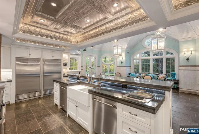 $7,488,000 | 74 Village Road, New Vernon, NJ 07976