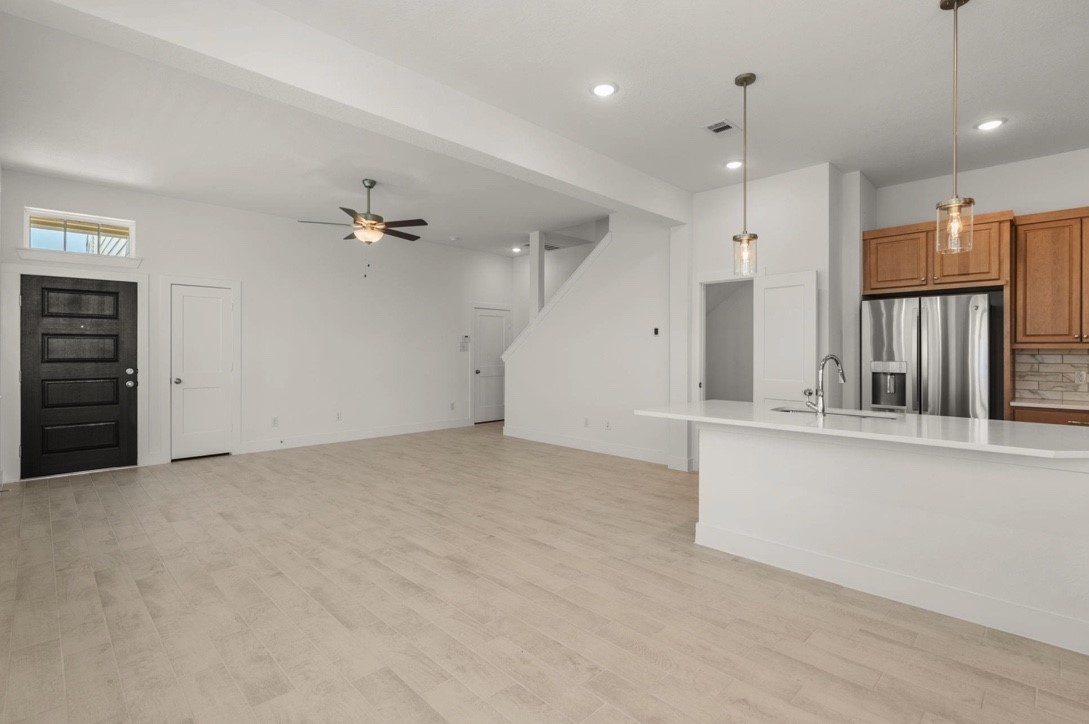 5234 Capricorn Way Manvel, TX 77578 - Photo 5 of 25