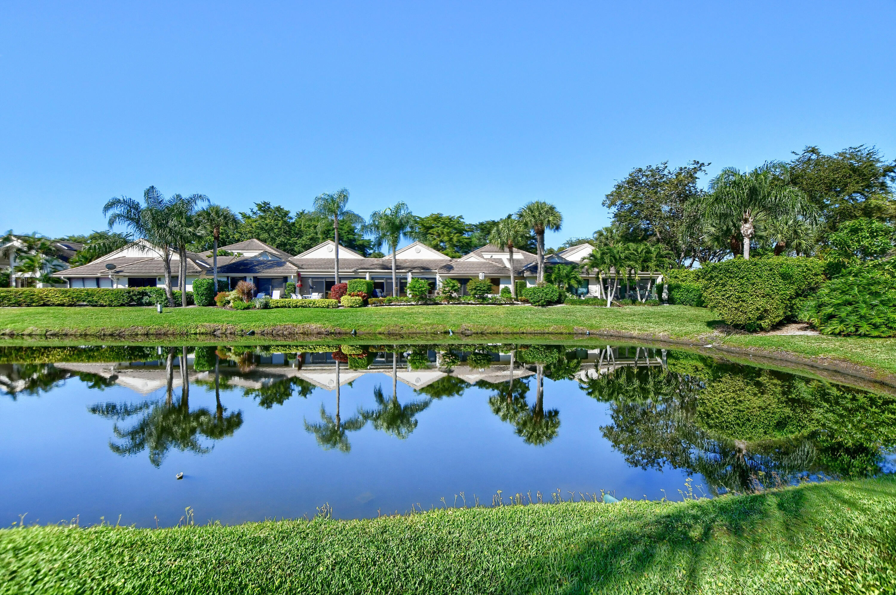 20031 Waters Edge Circle, Unit 1203 Boca Raton, FL 33434 - Photo 29 of 35 29_ebf_2250-hdr(5)