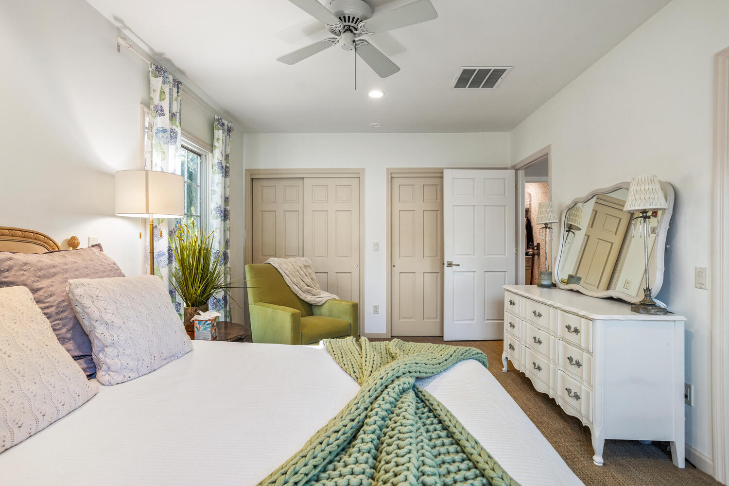 7 Greencroft Drive Champaign, IL 61821 - Photo 30 of 45 a bedroom with a bed and a dresser