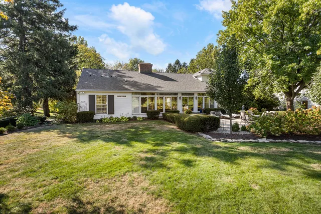 $1,200,000 | 7 Greencroft Drive, Champaign, IL 61821