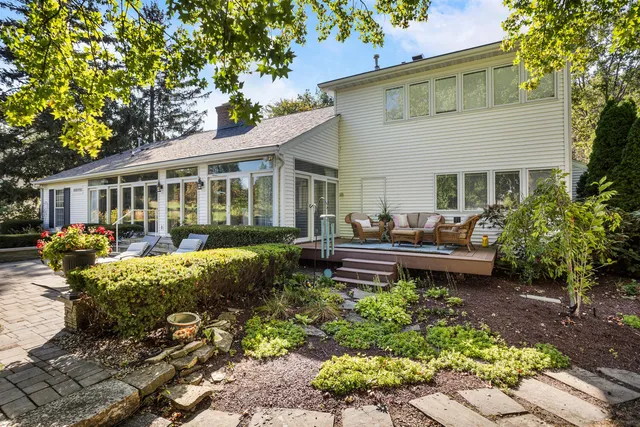 $1,200,000 | 7 Greencroft Drive, Champaign, IL 61821