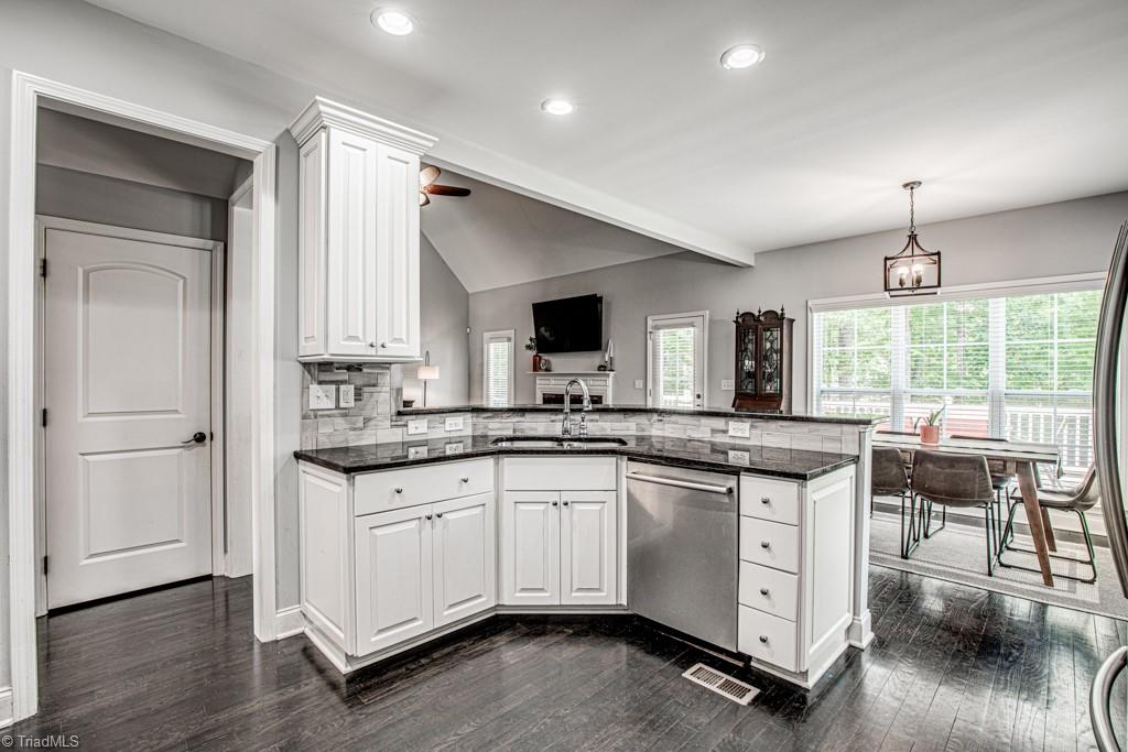 156 Primrose Road Advance, NC 27006 - Photo 16 of 49 Gallery Image 16