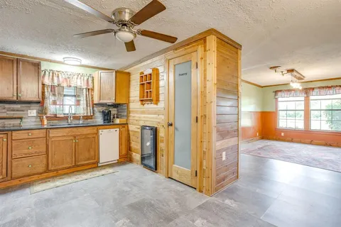 $1,960,000 | 4180 Farm To Market 2210, Perrin, TX 76486