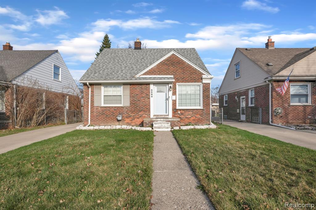 3360 Chestnut Street Dearborn, MI 48124 - Photo 1 of 36