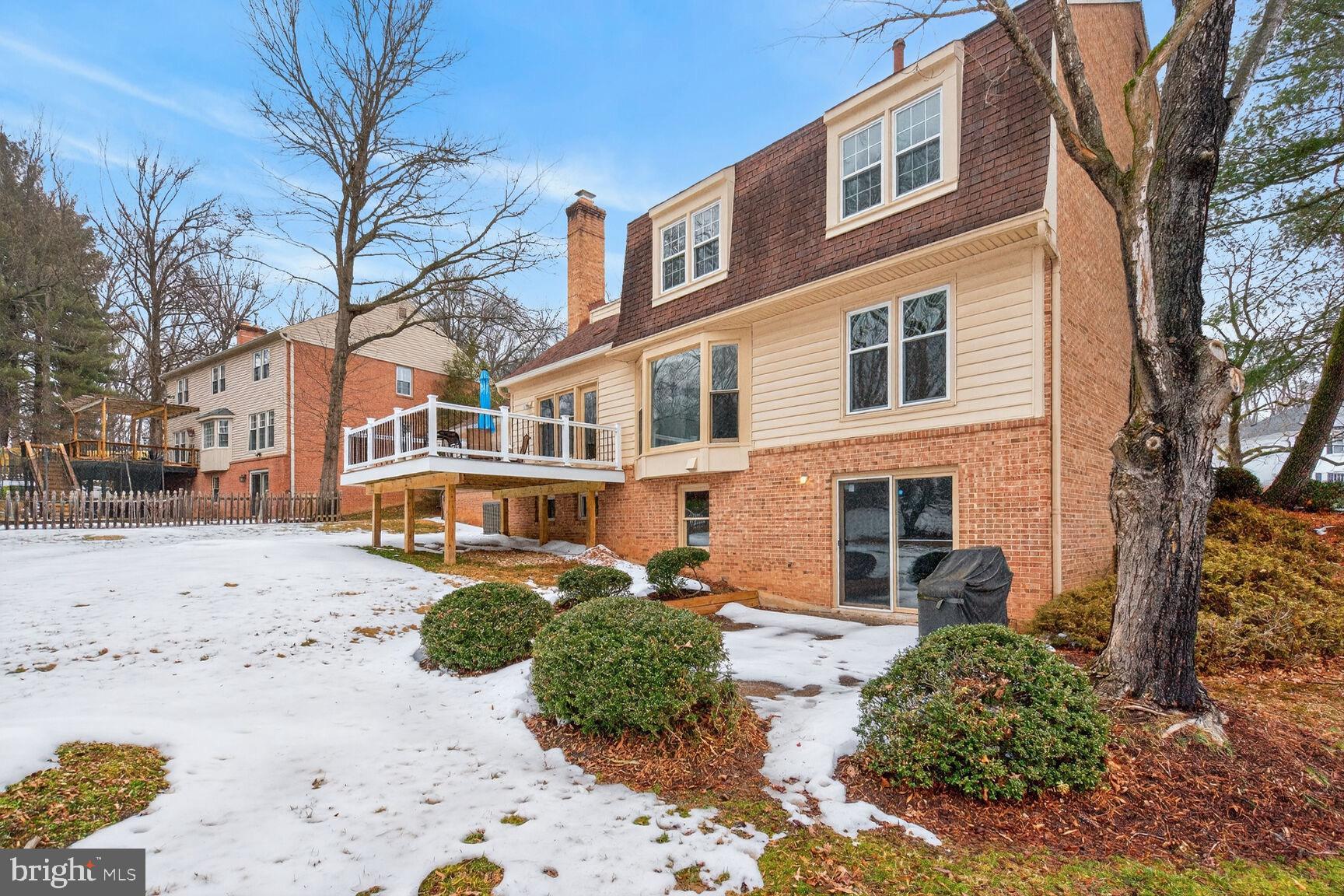 15200 Winstead Lane Silver Spring, MD 20905 - Photo 8 of 53 a view of a yard with a house