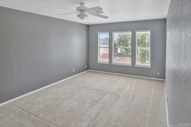 $1,800 | 7 Caswell Circle, San Antonio, TX 78240