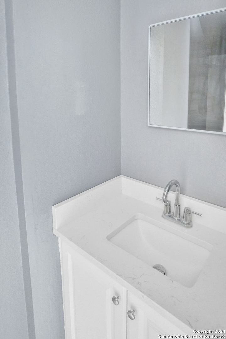 7 Caswell Circle San Antonio, TX 78240 - Photo 10 of 15