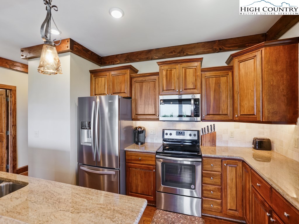195 Red Tail Summit, Unit CF1 Boone, NC 28607 - Photo 10 of 21 Gallery Image 10