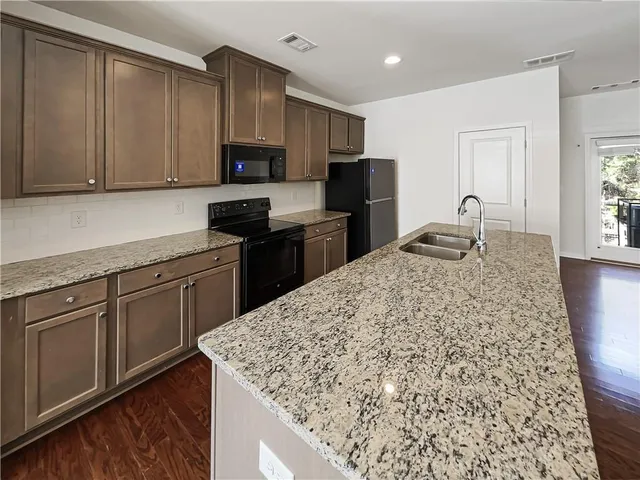 $245,000 | 807 Ambient Way, Atlanta, GA 30331