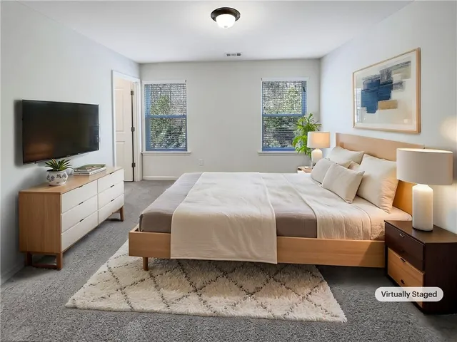 $245,000 | 807 Ambient Way, Atlanta, GA 30331